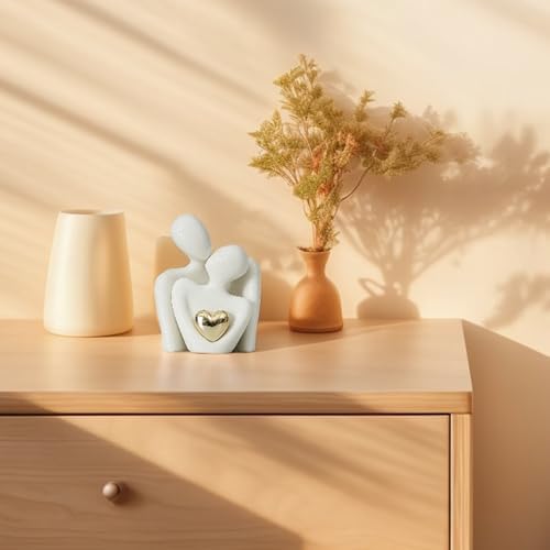 Romantic Couple Statue Abstract Resin Sculpture for Home
