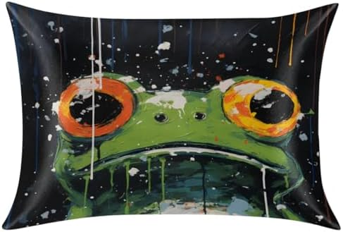 Big-Eyed Frog Satin Pillowcase Green 20x40 Inch