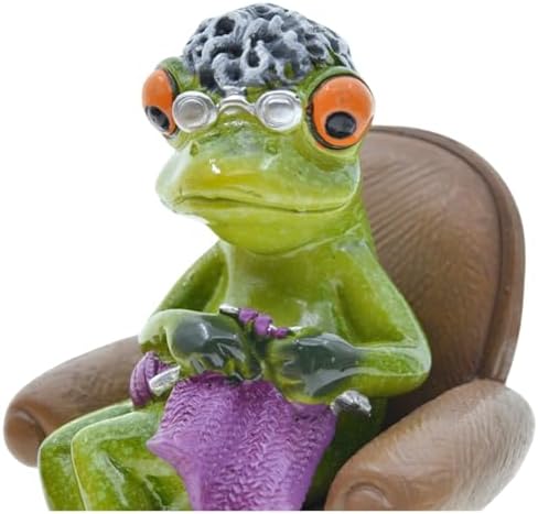 Queemie Creative Retired Frog Couple Resin Statues