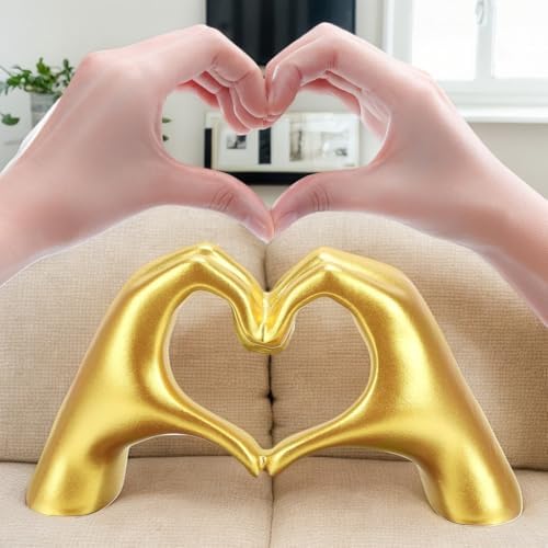 Wisifayardin Large Gold Heart Hands Statue Decor