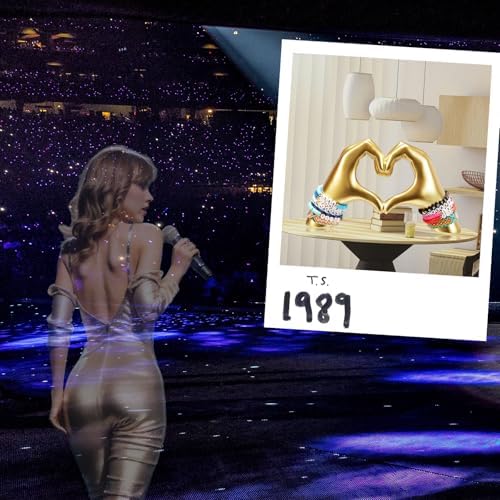 2Pcs Golden Heart Hands Statue - Love Decor for Home